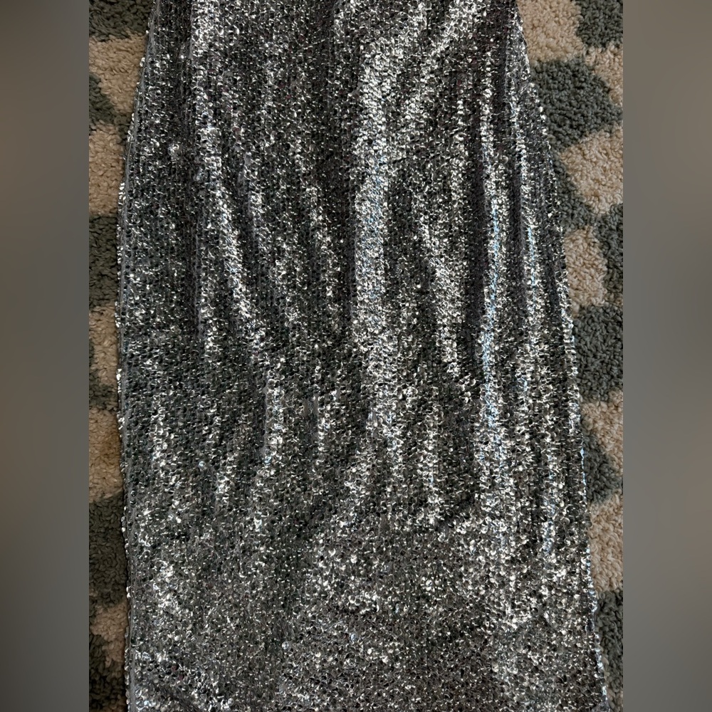 ANTONIO MELANI NWT NEW Silver Reese Sequin Maxi Gown Dress Event Formal Size 6 - Picture 7 of 11
